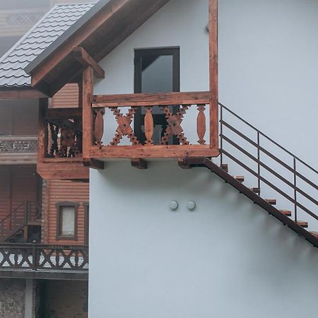 Karpatski Dzherela Yaremche Ngoại thất bức ảnh